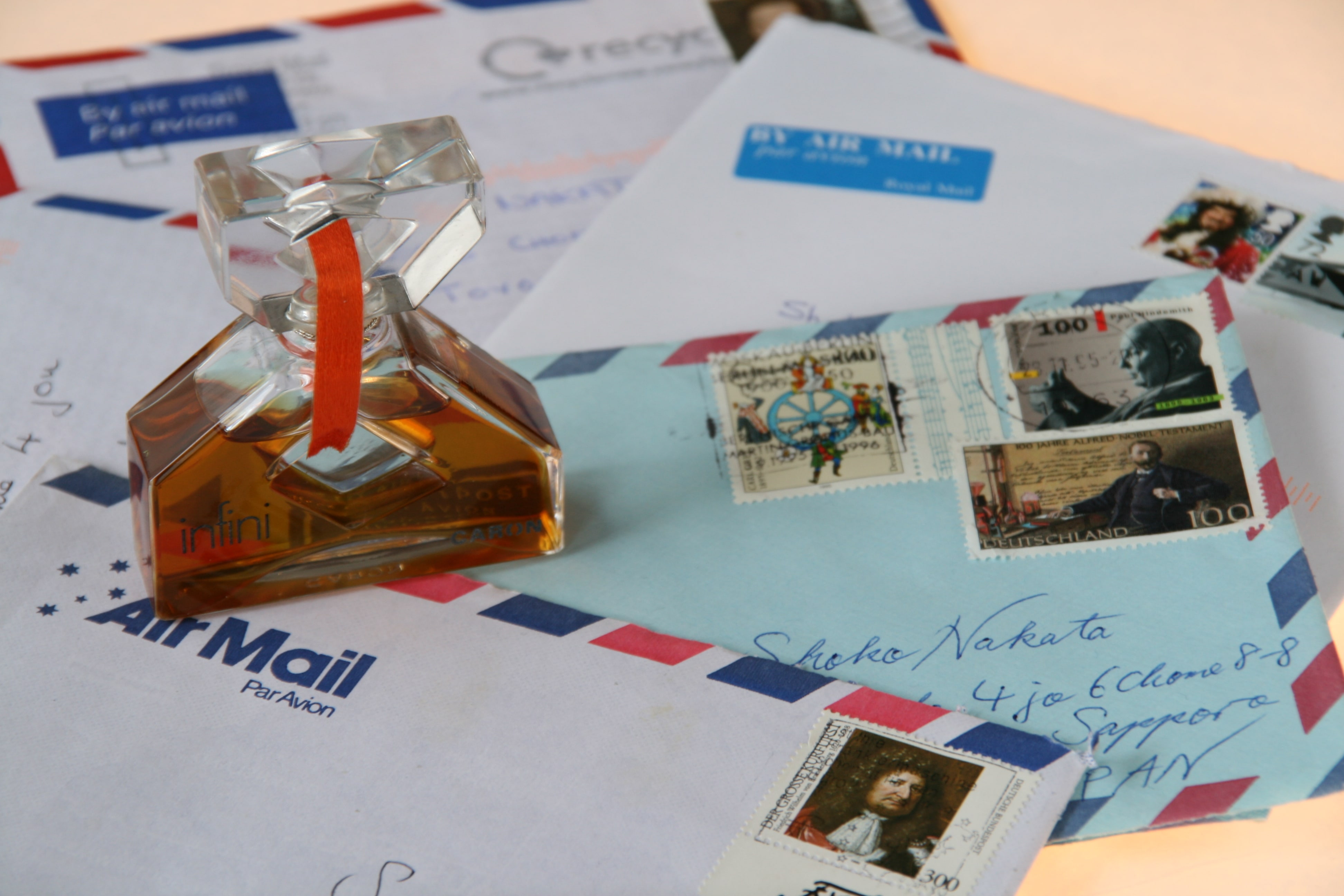 海外へ宛てて年賀状を書いてみよう 書き方 切手 文例 注意点は おたより本舗の 教えて 年賀状